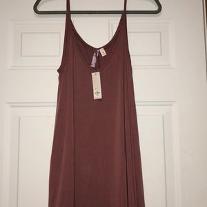 Above the knee, blush pink dress from Francesca’s